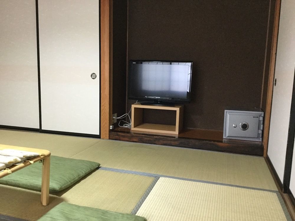Nozawaonsen Guest House Miyazawa מראה חיצוני תמונה