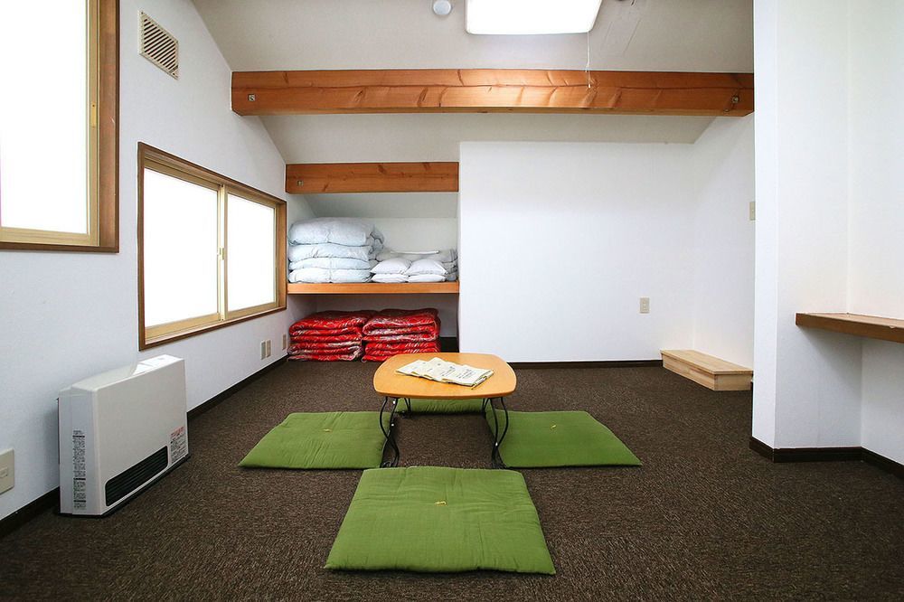 Nozawaonsen Guest House Miyazawa מראה חיצוני תמונה