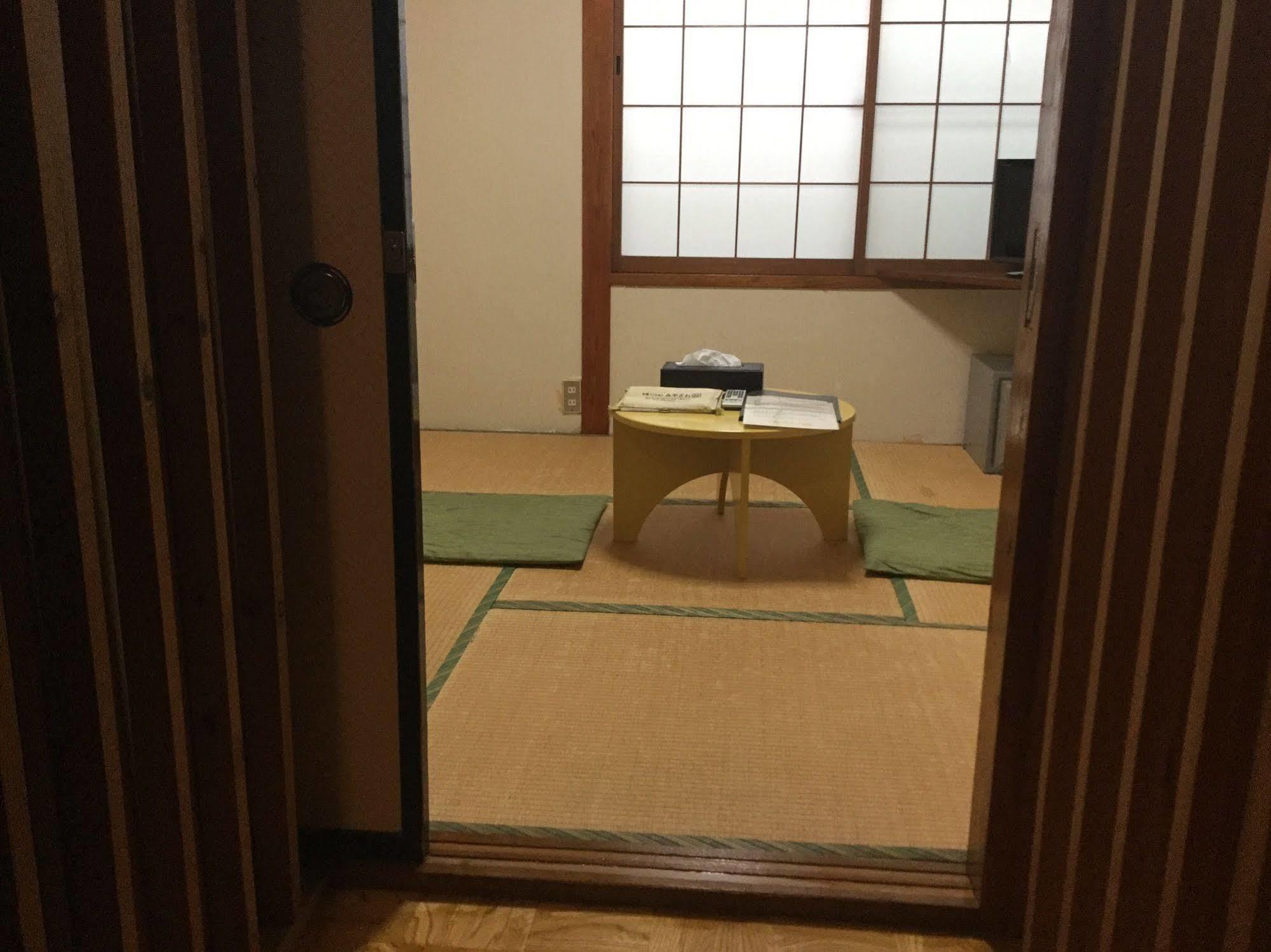 Nozawaonsen Guest House Miyazawa מראה חיצוני תמונה