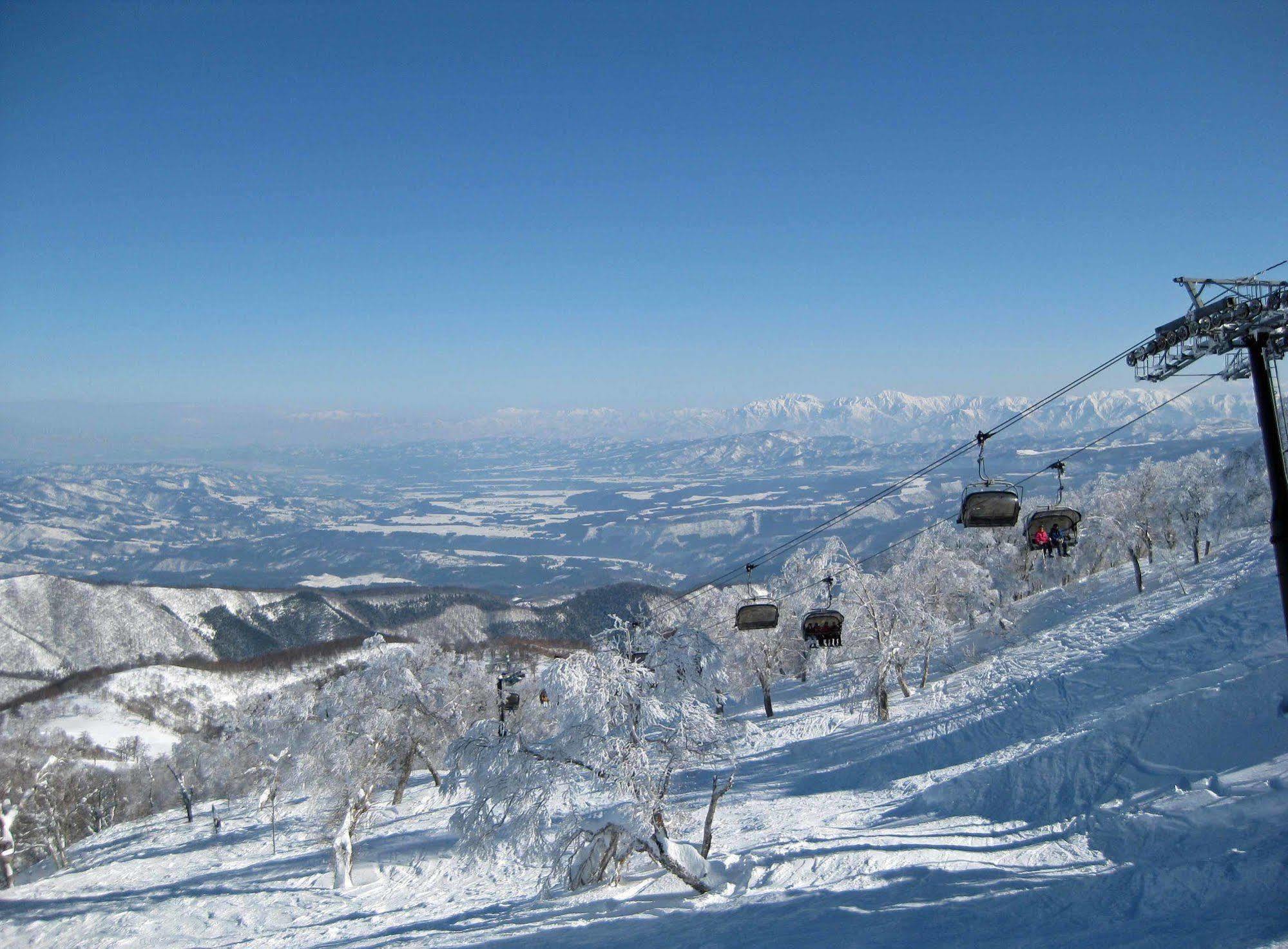 Nozawaonsen Guest House Miyazawa מראה חיצוני תמונה